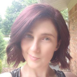 Meet your Posher, Lizz